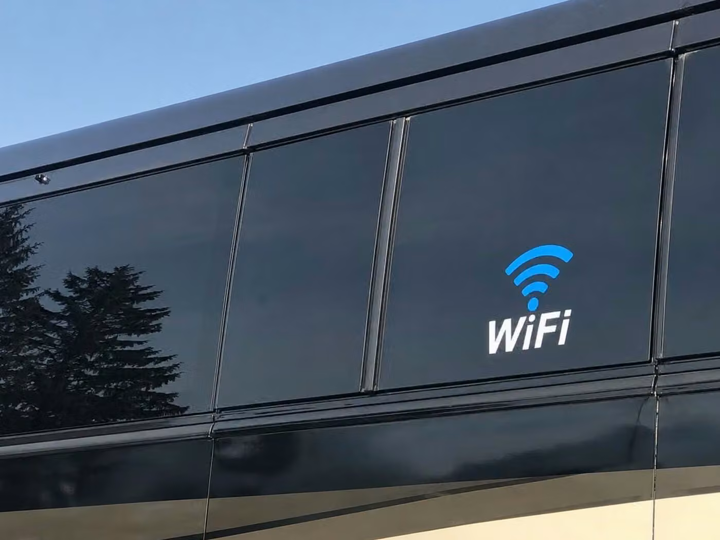 gary 25 passenger minibus wifi