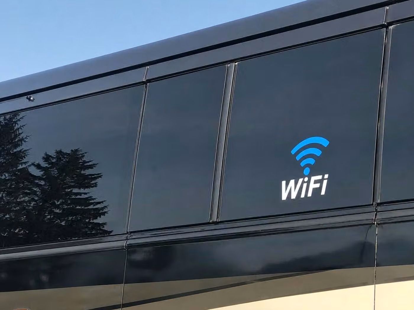 gary 30 passenger minibus wifi